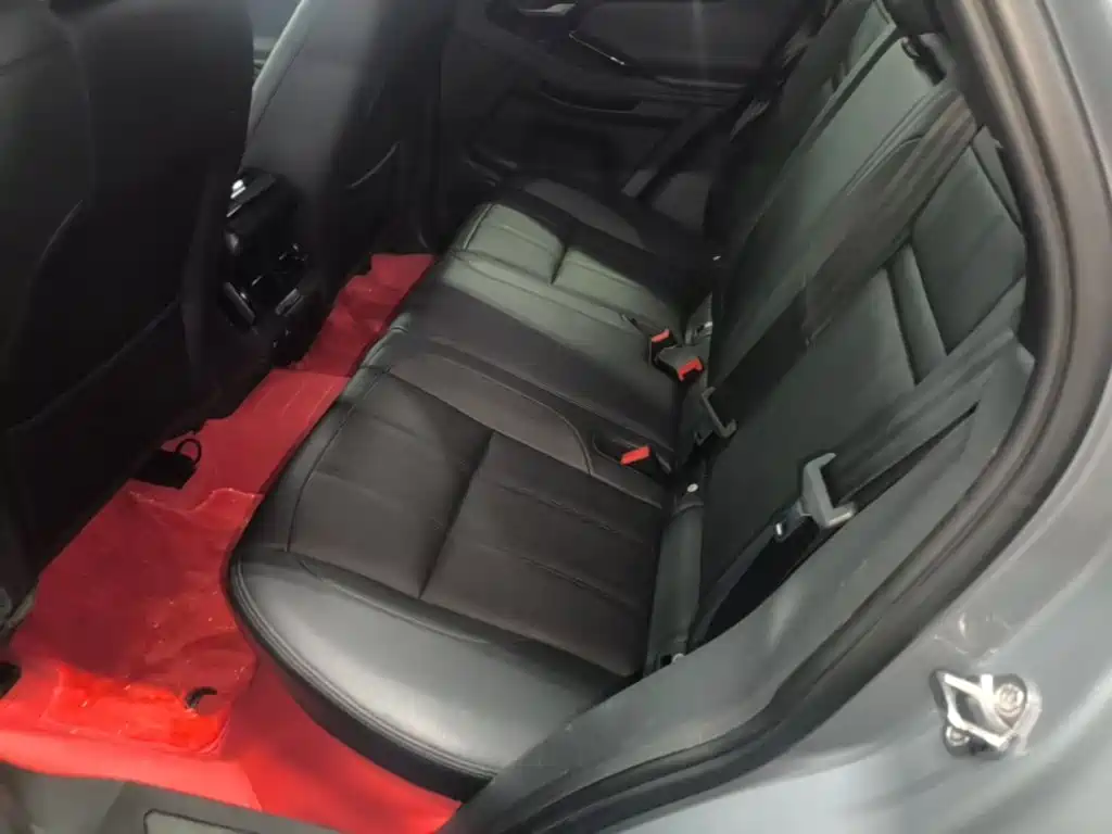 Land Rover Evoque 2021 — фото 17