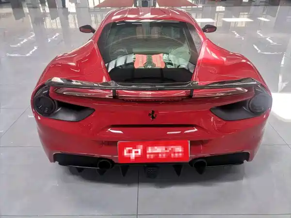 Ferrari 488 2018