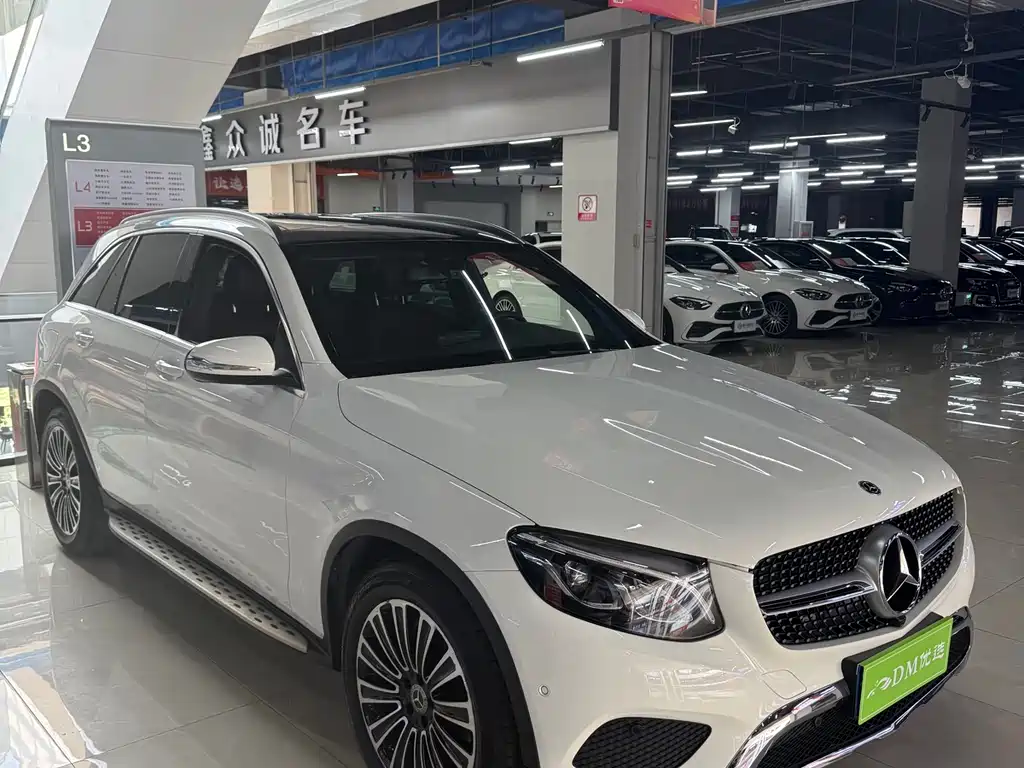 Mercedes-Benz GLC 2018 — фото 1