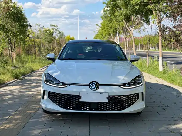 Volkswagen Lamando 2023