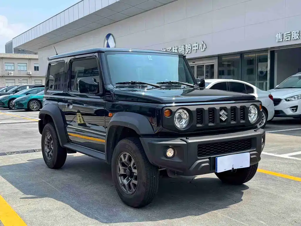 Suzuki Jimny 2025 — фото 3