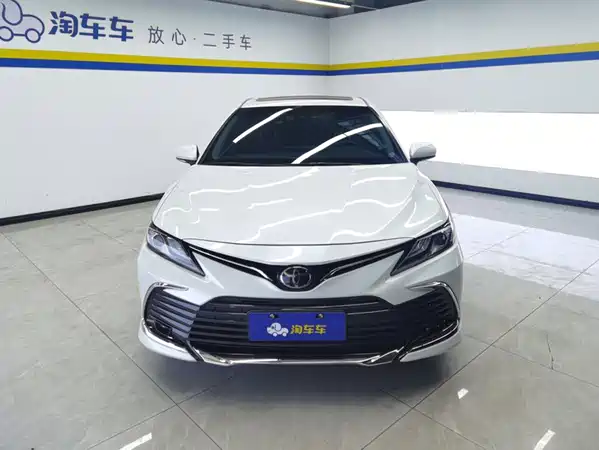 Toyota Camry 2023