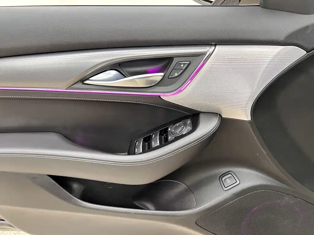 Cadillac CT5 2020 — фото 12