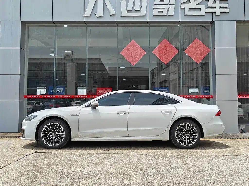 Audi A7L 2023 — фото 3