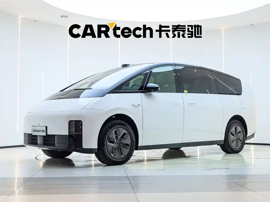 Li Auto Li MEGA 2025
