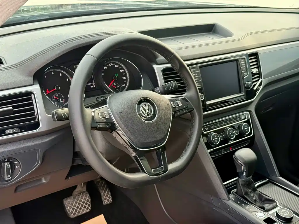 Volkswagen Teramont 2019 — фото 14