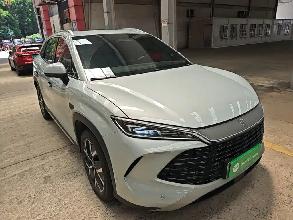 BYD Song L DM-i 2025 — фото 4