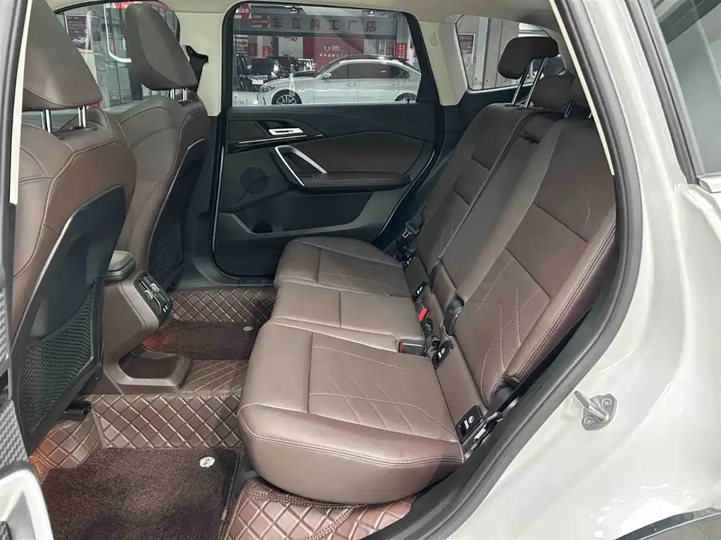 BMW X1 2024 — фото 15