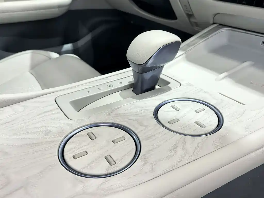 Nissan Teana 2025 — фото 16