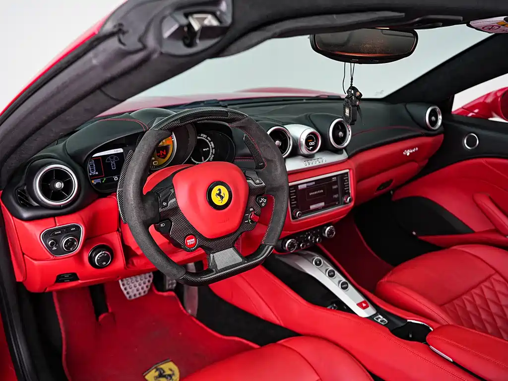 Ferrari California T 2015 — фото 8