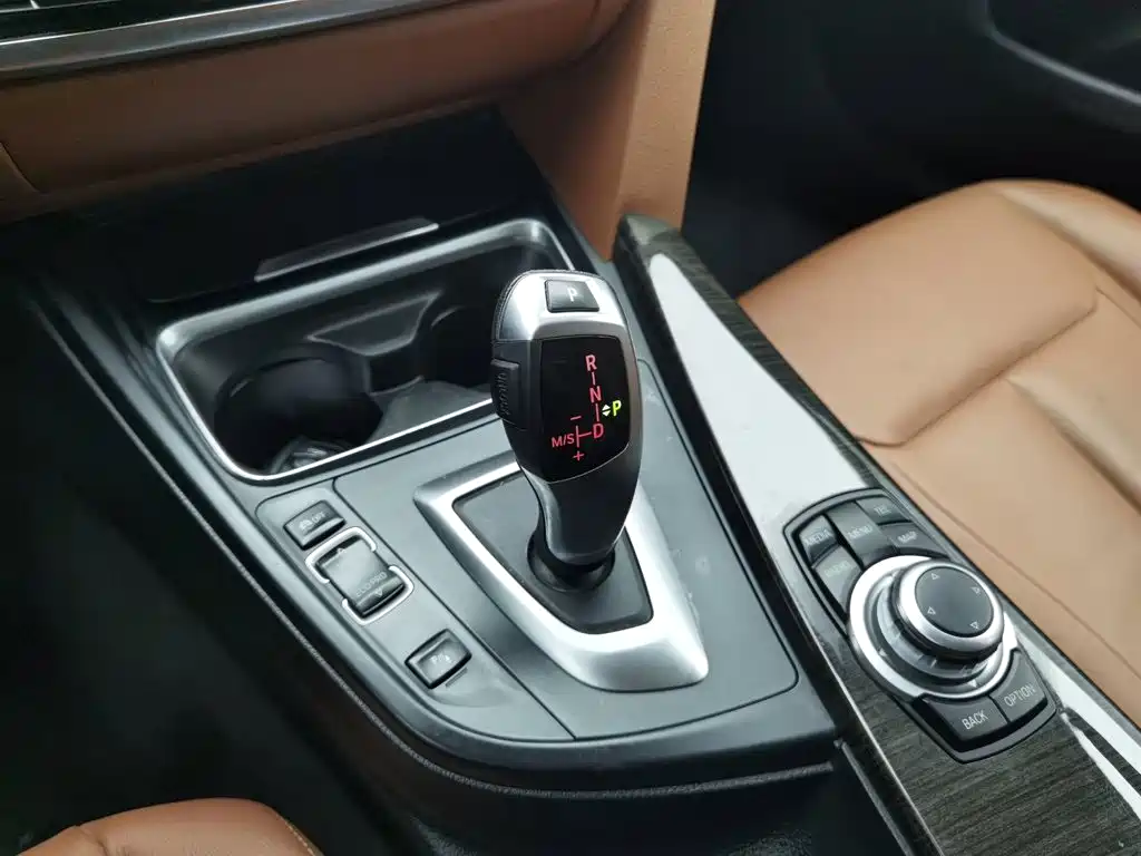 BMW 4 Series 2015 — фото 13