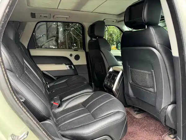 Land Rover Range Rover Sport 2014