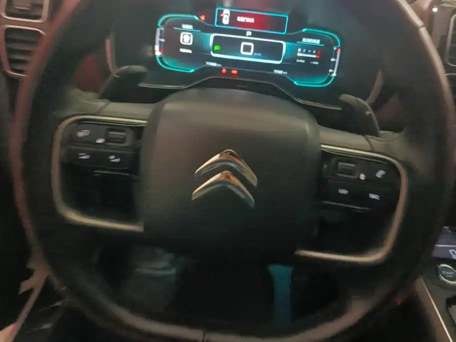 Citroën C5 Aircross 2019 — фото 15