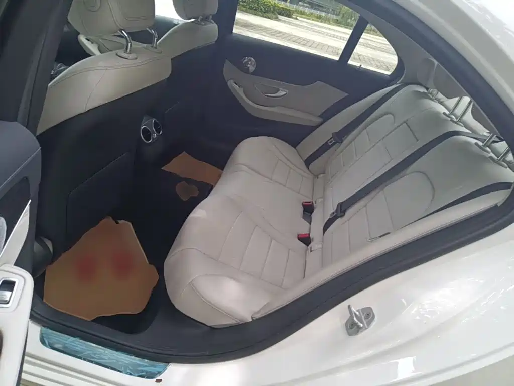 Mercedes-Benz C-Class 2015 — фото 17