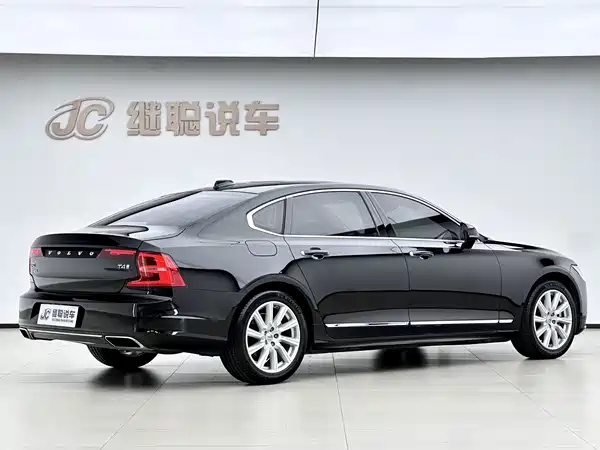 Volvo S90 2019