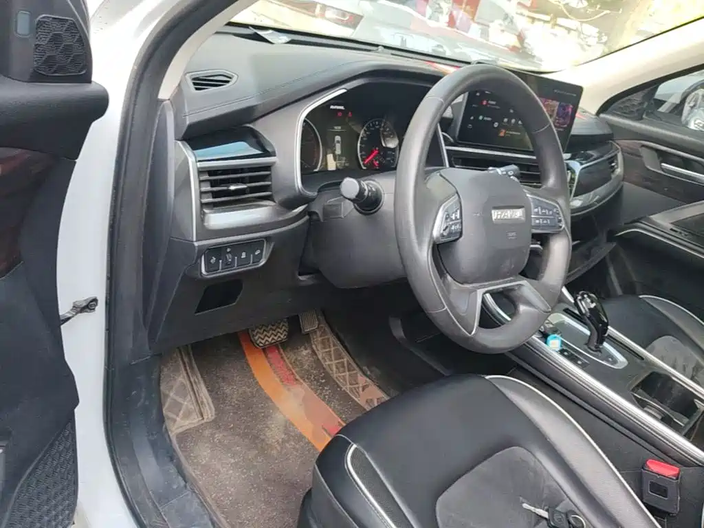 Haval H6 2023 — фото 23