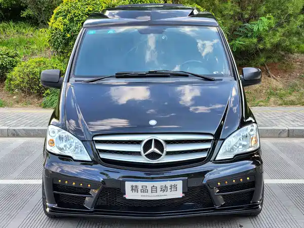 Mercedes-Benz Vito 2013