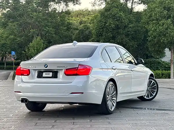 BMW 3 Series 2019