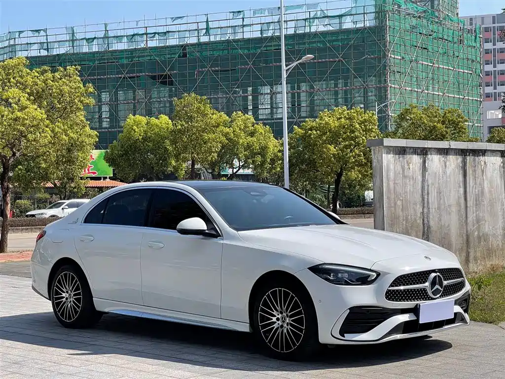 Mercedes-Benz C-Class 2023