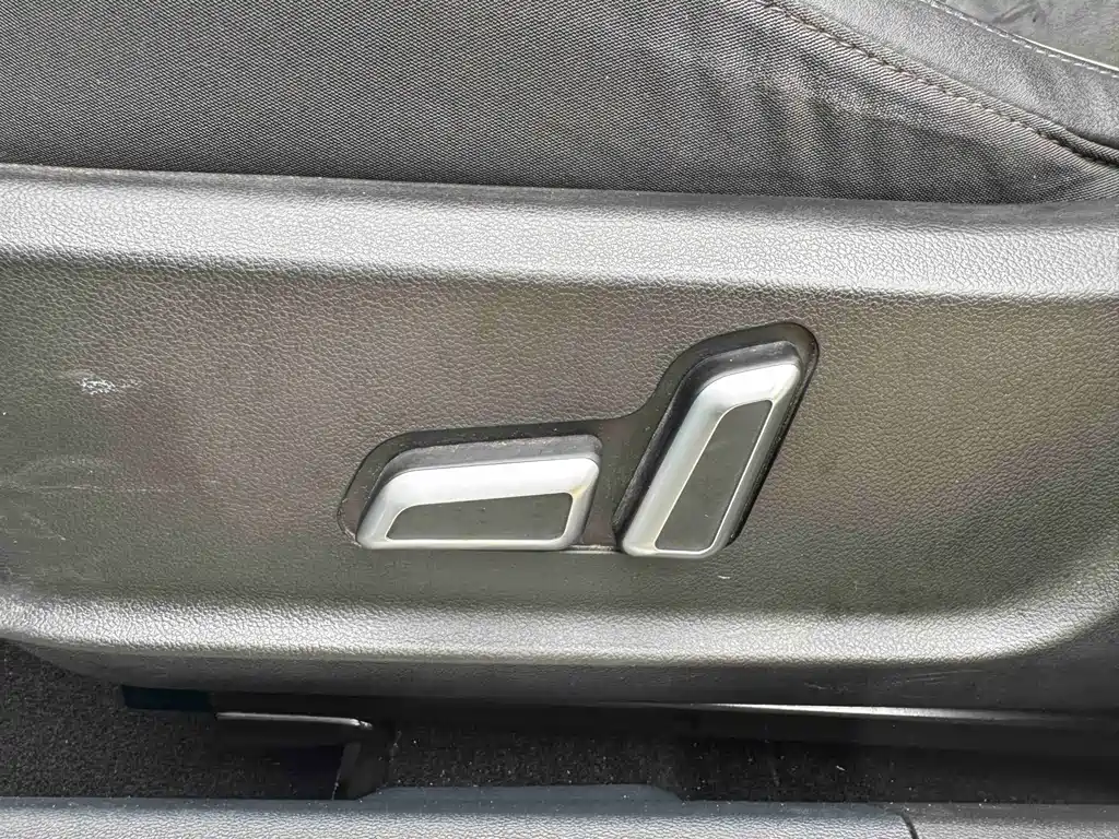 Haval H6 2023 — фото 47