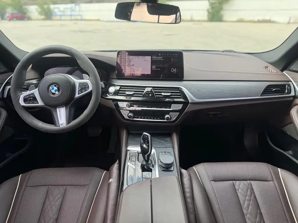 BMW 5 Series 2021