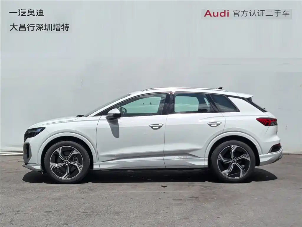 Audi Q4 e-tron 2025 — фото 4