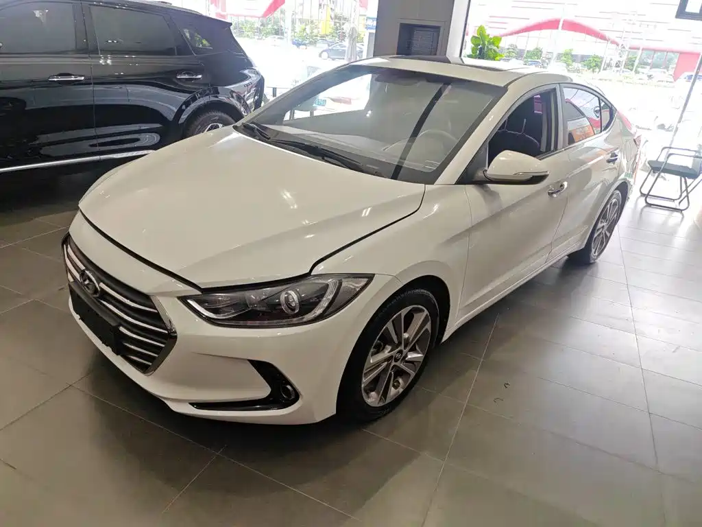 Hyundai Elantra 2018