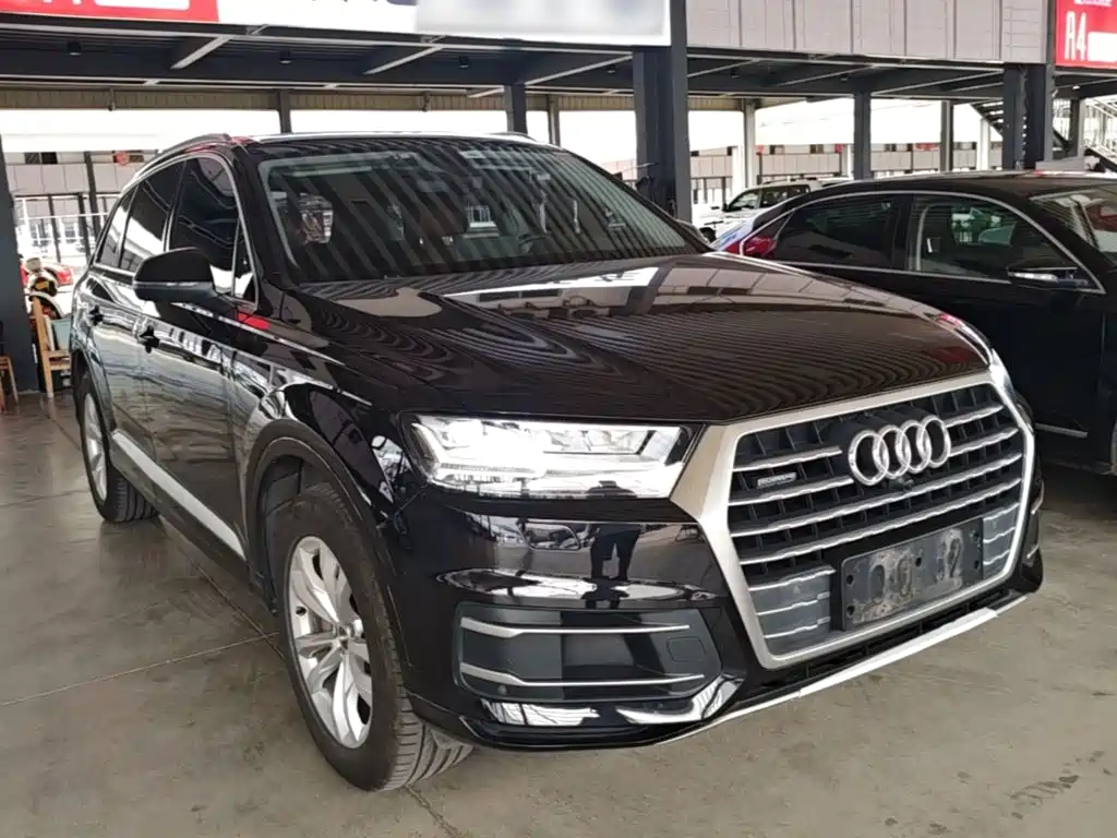 Audi Q7 2018 — фото 4