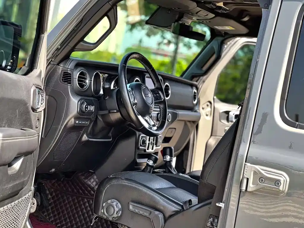 Jeep Wrangler PHEV 2021 — фото 4
