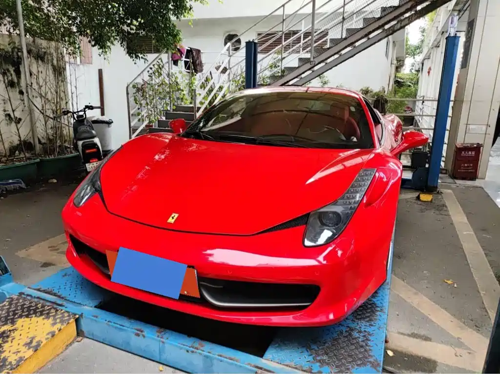 Ferrari 458 2015
