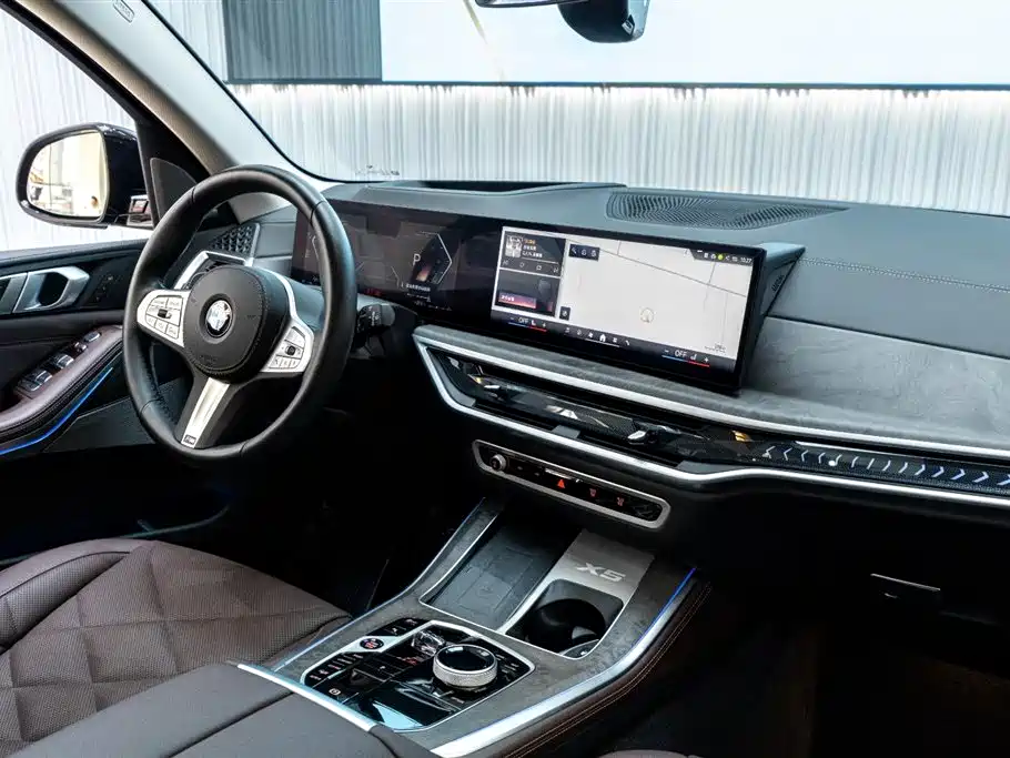BMW X5 2025 — фото 22