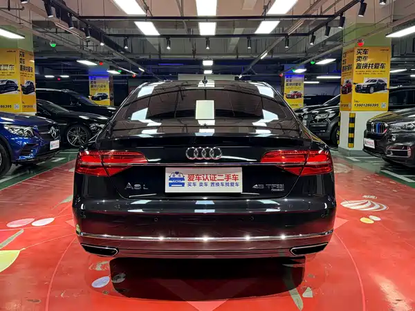 Audi A8 2014
