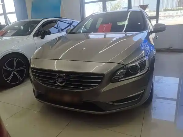 Volvo V60 2017