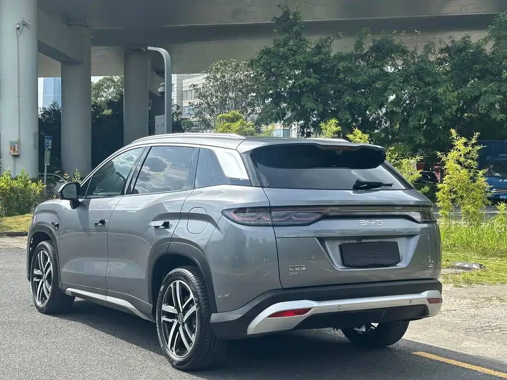 BYD Song L DM-i 2025 — фото 4