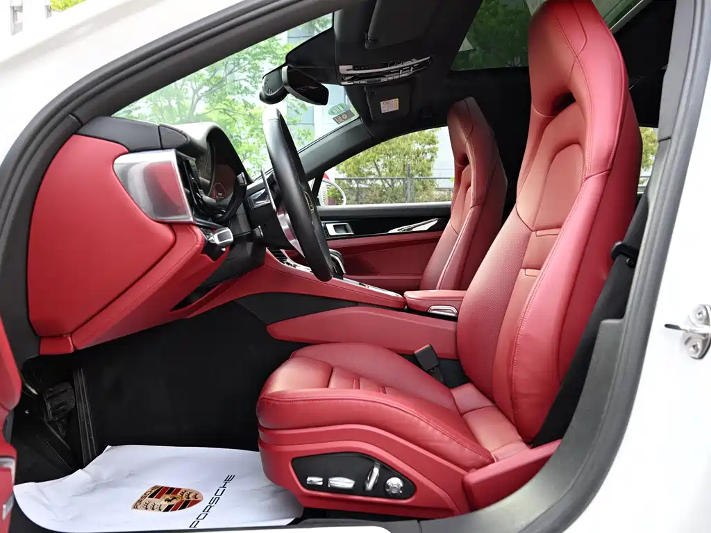 Porsche Panamera 2018 — фото 6