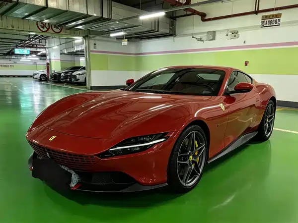 Ferrari Roma 2021