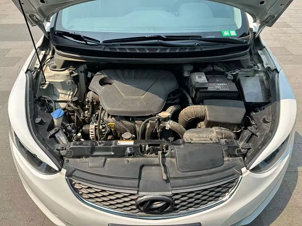 Hyundai Elantra Langdong 2017 — фото 25