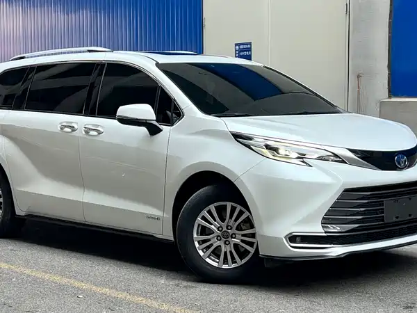 Toyota Sienna 2021