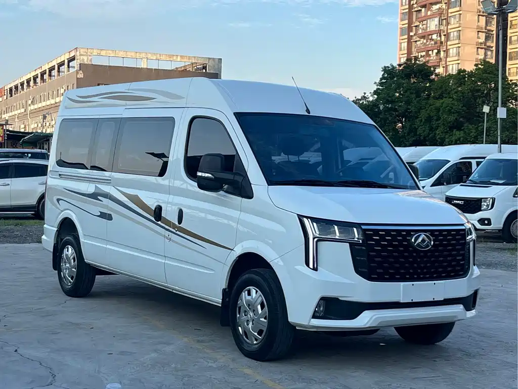 Maxus V80 2024