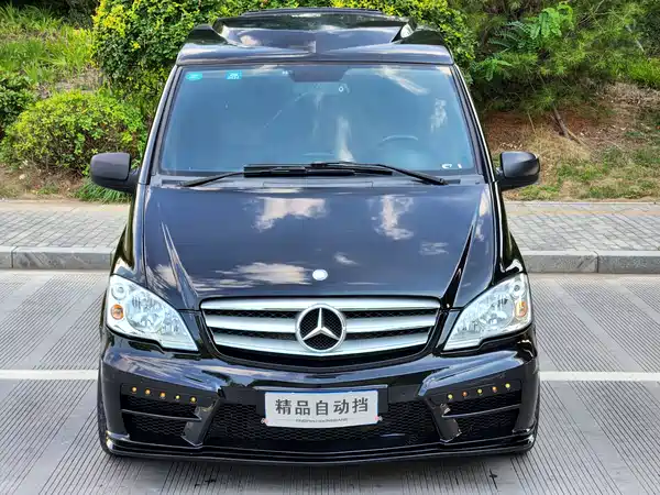 Mercedes-Benz Vito 2013