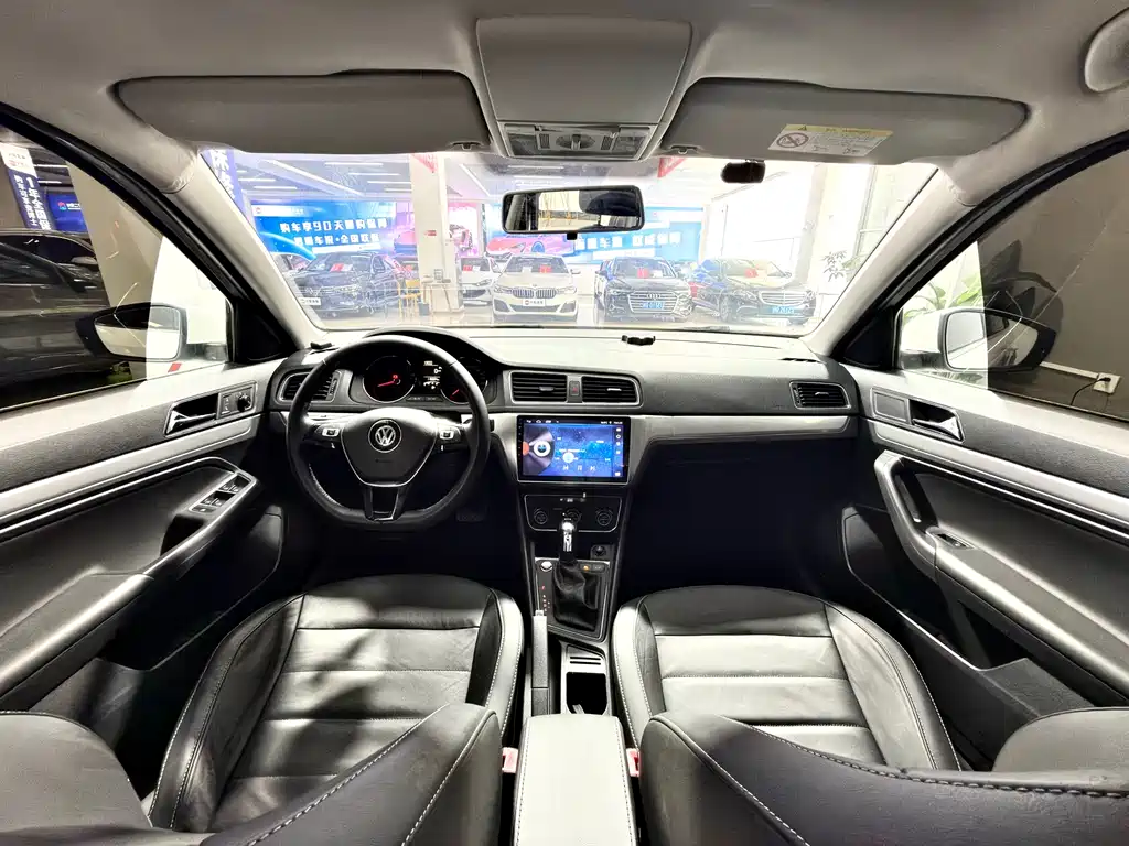 Volkswagen Gran Lavida 2019 — фото 6