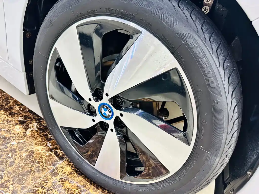 BMW i3 2019 — фото 13