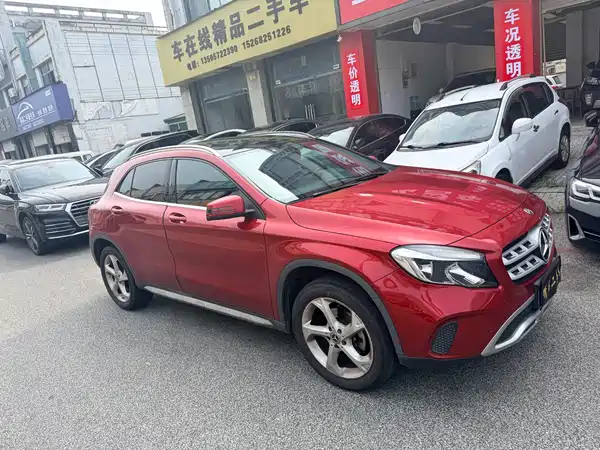Mercedes-Benz GLA 2018