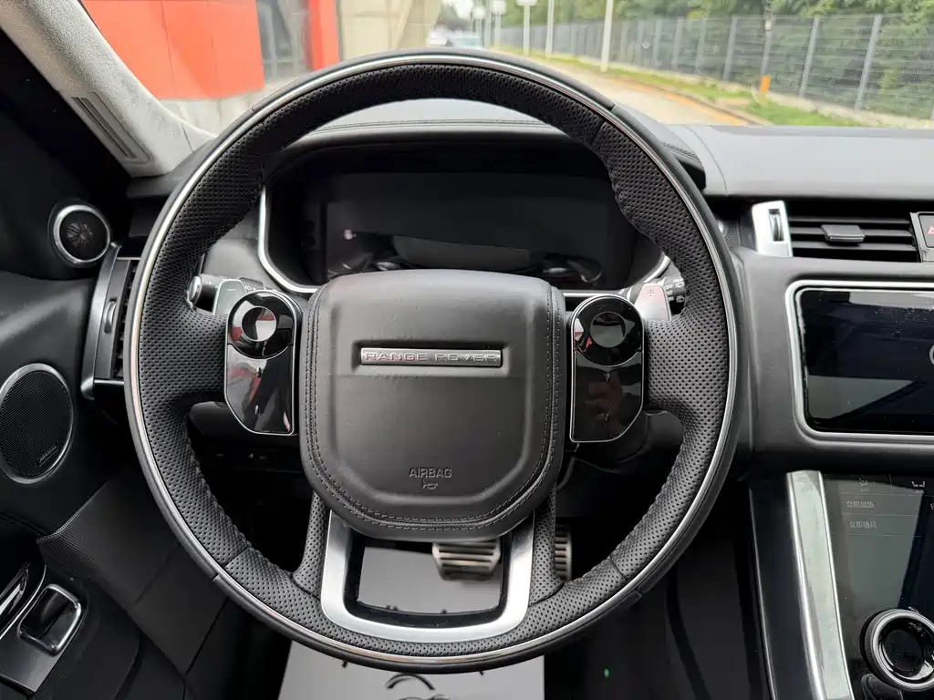 Land Rover Sport 2019 — фото 14