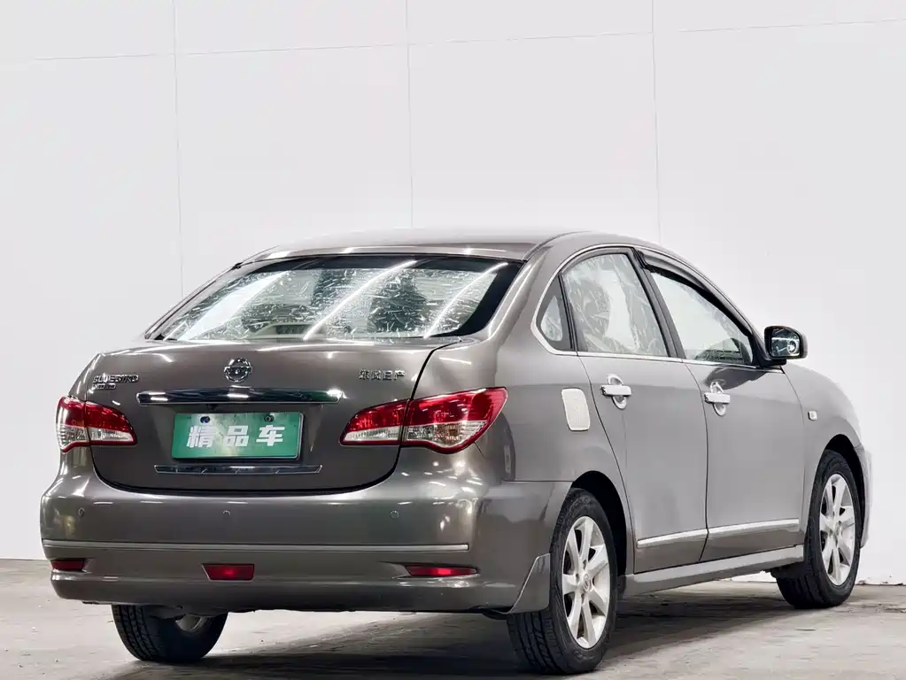 Nissan Sylphy 2012