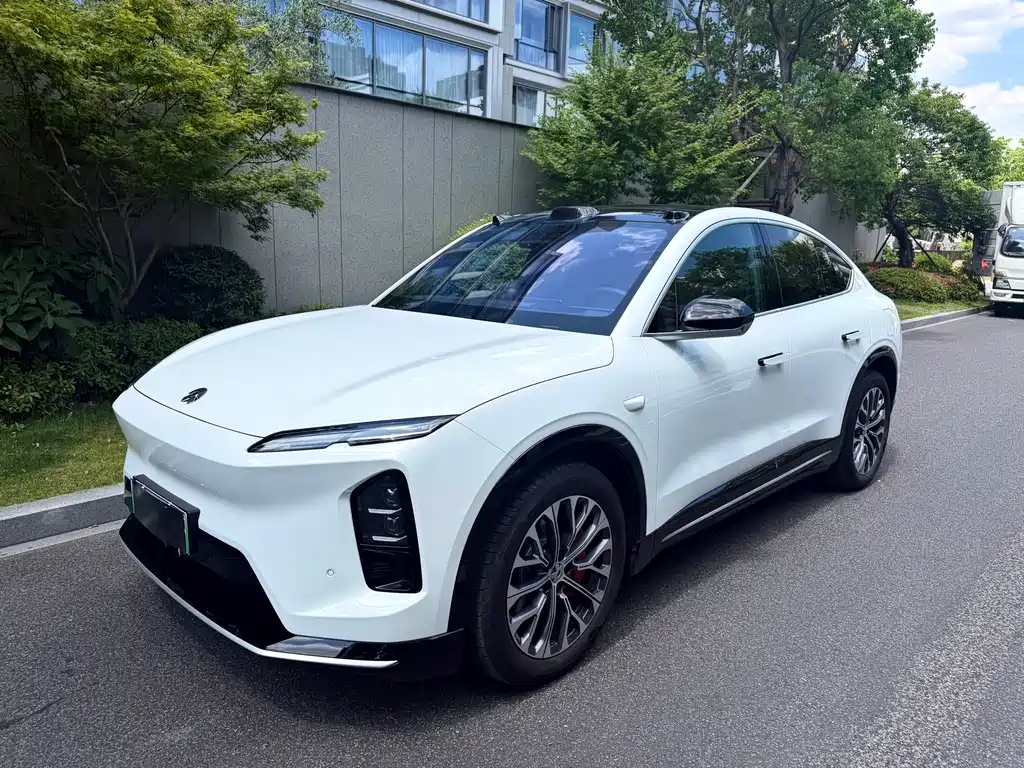 NIO EC6 2025 — фото 1