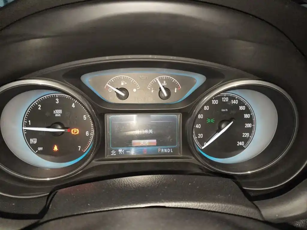 Buick Envision Plus 2015 — фото 4