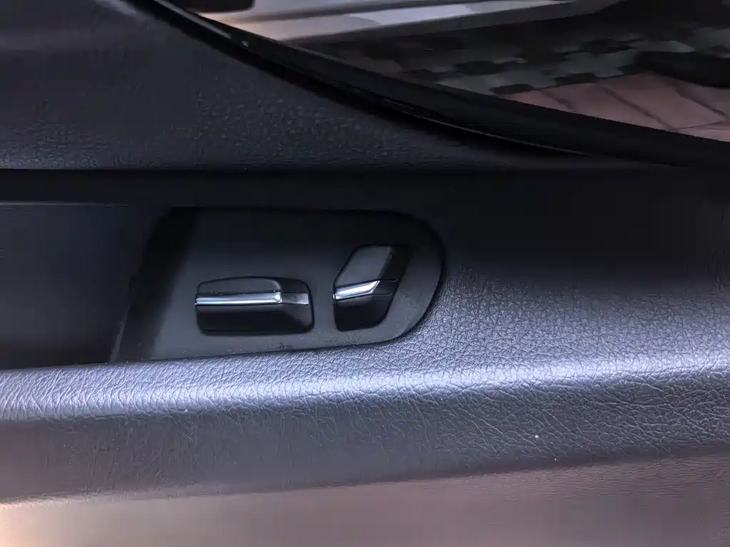 BMW 3 Series 2014 — фото 13