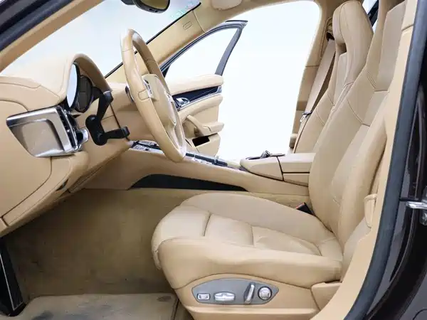 Porsche Panamera 2014