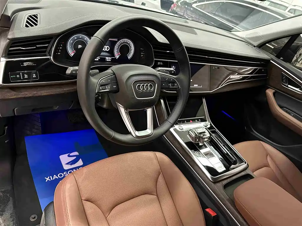 Audi Q7 2024 — фото 13